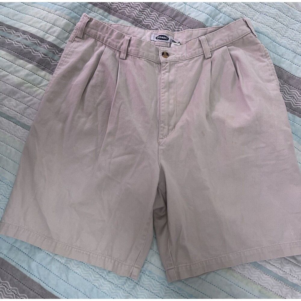 Old Navy Mens Light Beige Khaki Shorts Size 36 100% Cotton